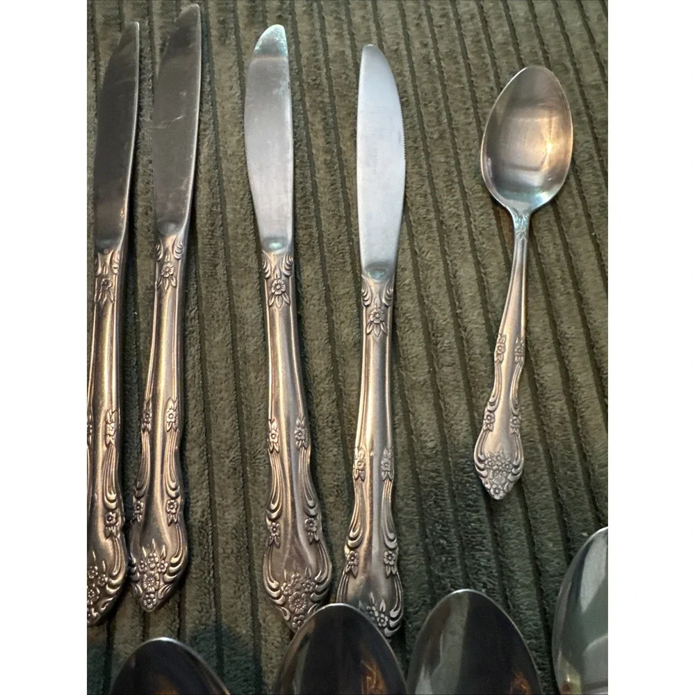 Lot of 18 Pieces Rogers Stanley Roberts Stainless Steel Dream Rose Flatware
